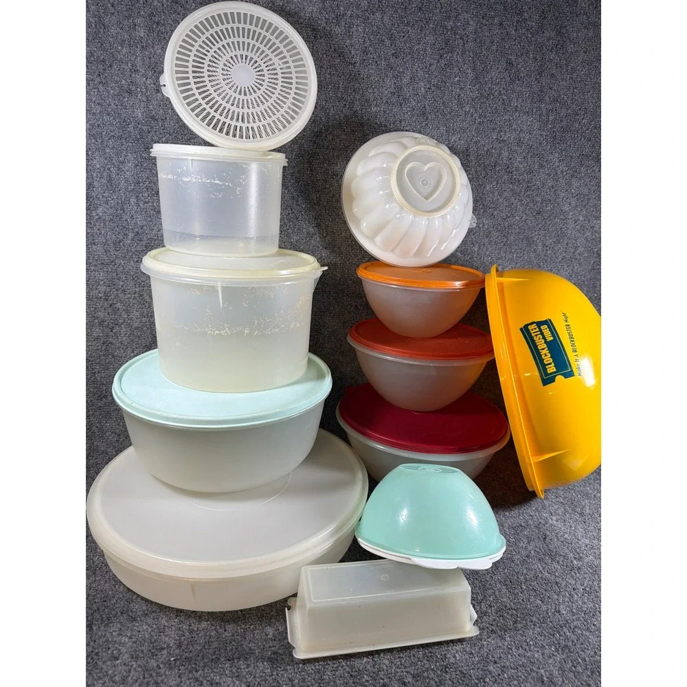 Vintage Tupperware Lot 20+ Pcs Blockbuster Bowl Jel-Ring Mold Tumblers Bowls